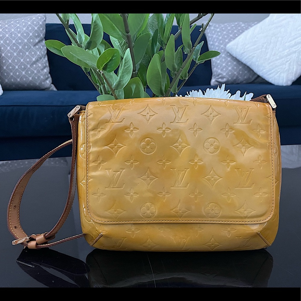 Louis Vuitton Thompson Street Vernis bag